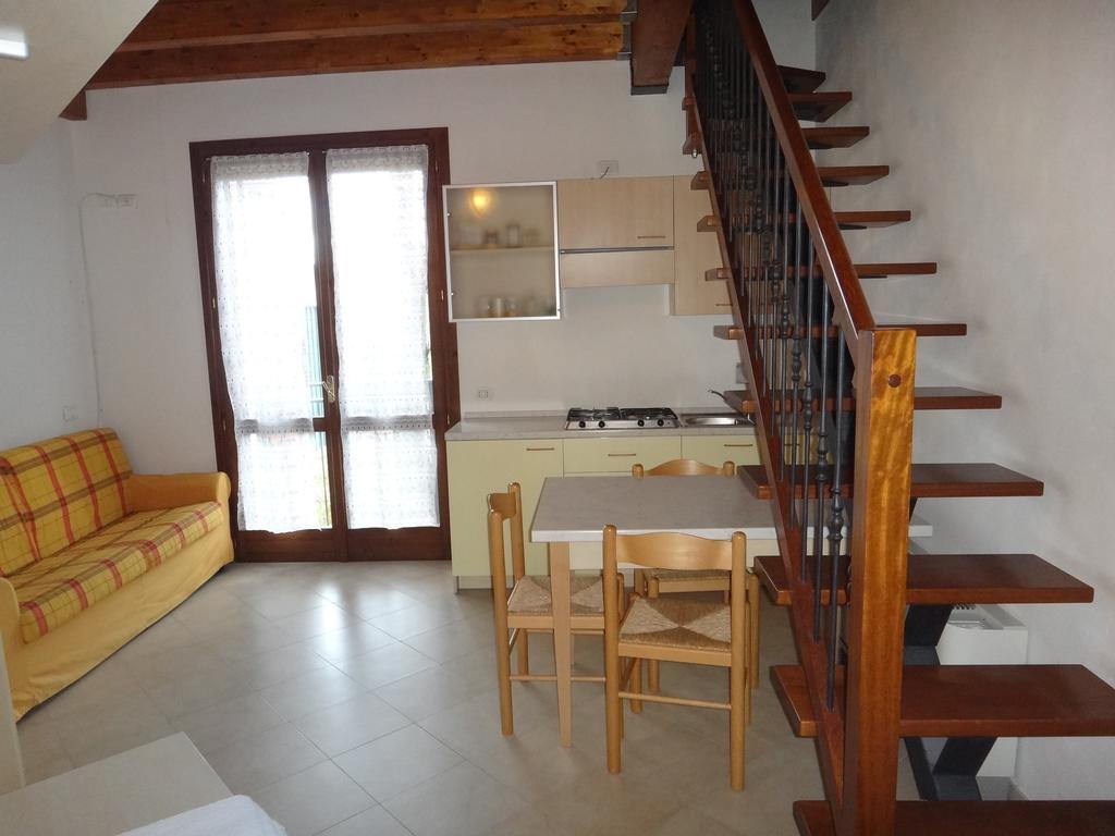 Agriturismo San Valentino Castellarano Habitación foto